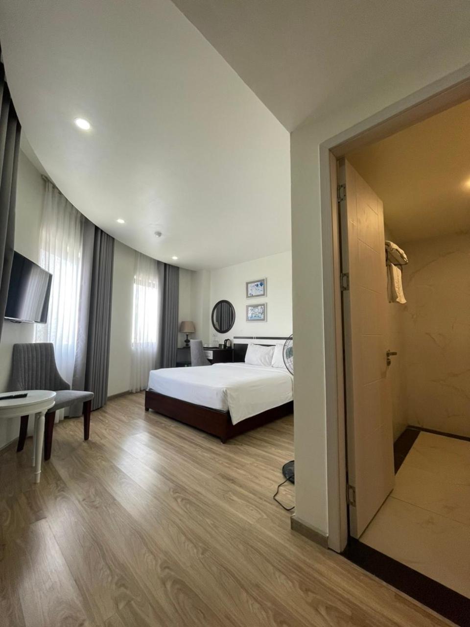 Lotus Hotel & Apartment 하이퐁 외부 사진
