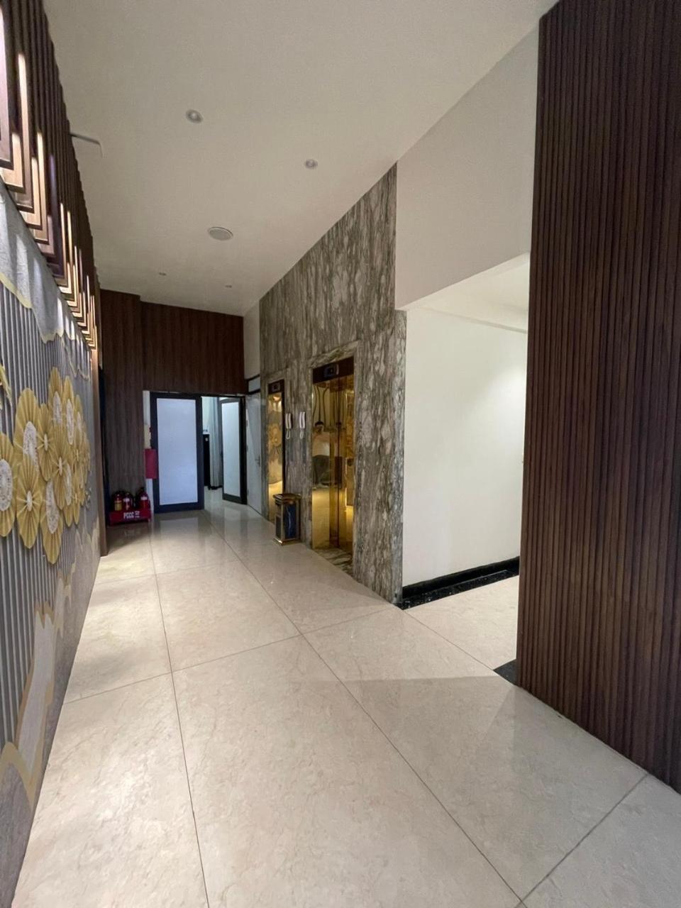 Lotus Hotel & Apartment 하이퐁 외부 사진